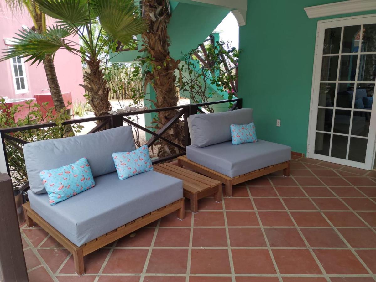 Villa Olivia Poolside Playa Buitenkant foto